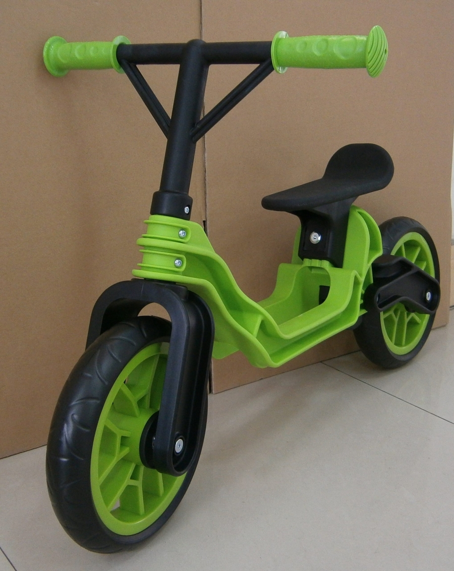 plastic balance bike